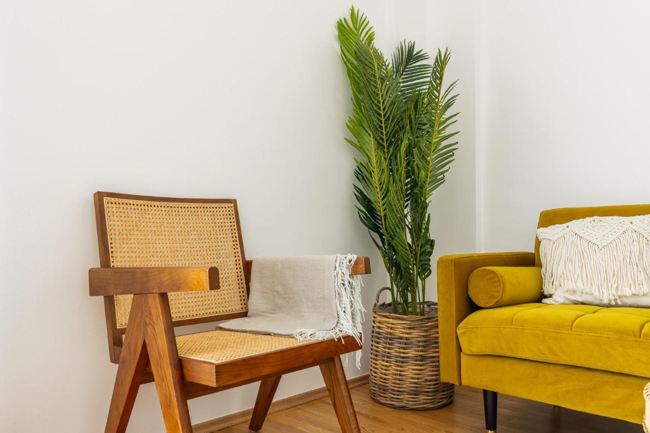 Appartement Bright Stylish With A Balcony In A Location