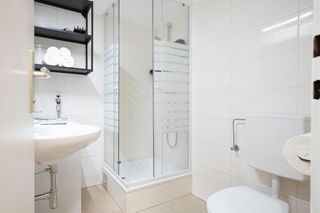Apartment Bright Stylish With A Balcony In A Location Wien